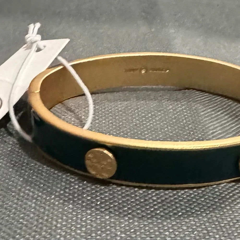 NWT Tory Burch Gold and Green Ceramic Logo Bracelet - Picture 2 of 4